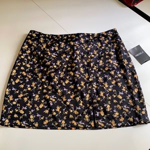 Forever 21 silky skirt brand new with tags